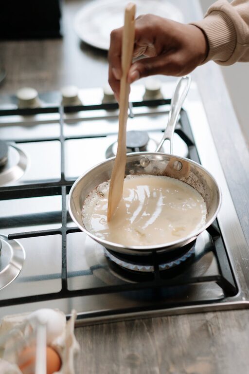 Beginner Guide to Using a Slow Cooker for Easy Home Cooking
